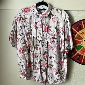 Vintage Krazy Kat white & pink floral short sleeve button down blouse top
